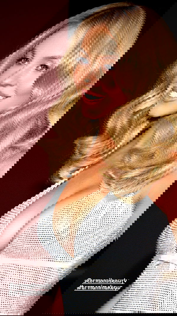 sydney_sweeney sydney_sweeney archive image