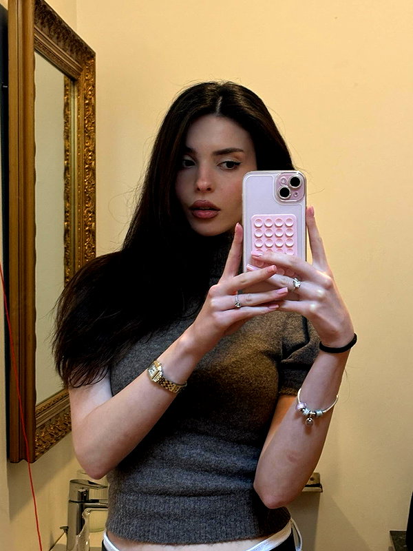 melsaimc instagram image archive image