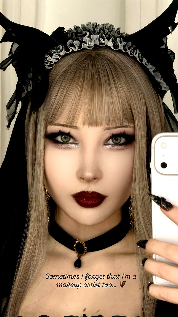 Archived image from @alina_thedoll on Instagram
