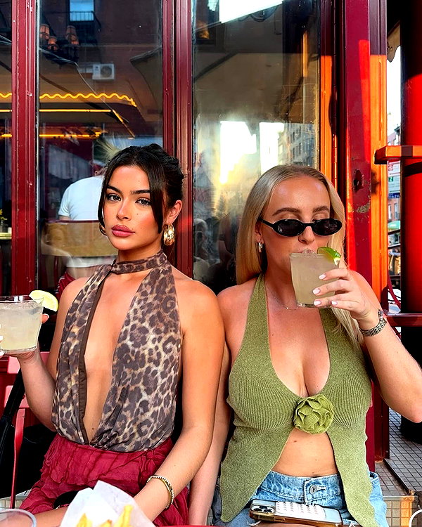 oliviaphillipps instagram image archive image
