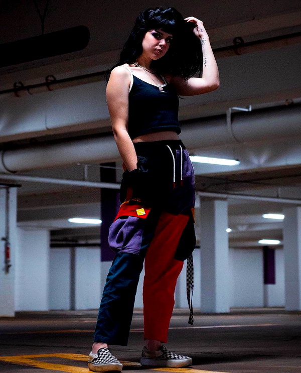 yeahimcaroline instagram image archive image