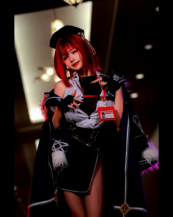 xier_cos instagram image archive image