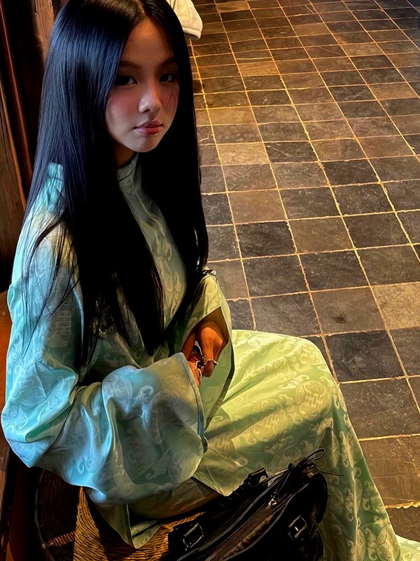 lyhythuedoxinh instagram image archive image