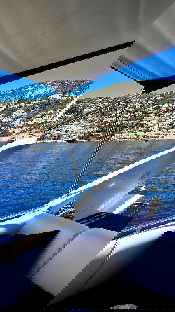 alexis.blond alexis.blond archive image