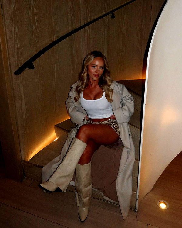 allieauton instagram image archive image