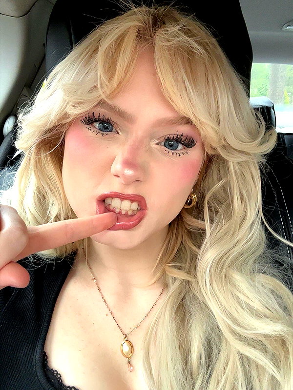 olivia.bolgerr instagram image archive image