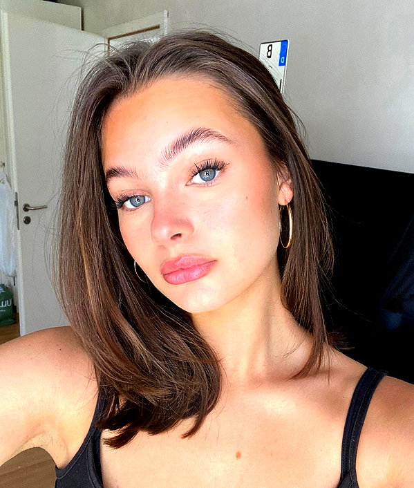 emmaaurora instagram image archive image