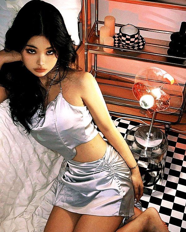 ll.lu1s instagram image archive image