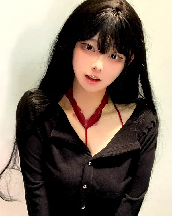 yingyinng_ instagram image archive image