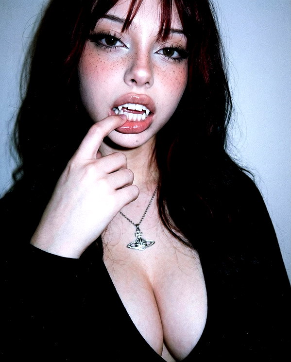 vampeess instagram image archive image