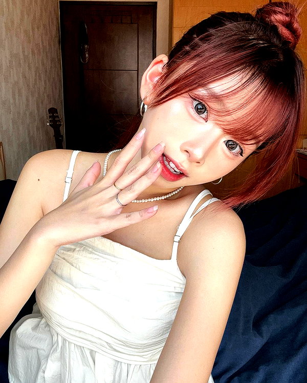 e.shao_417 instagram image archive image