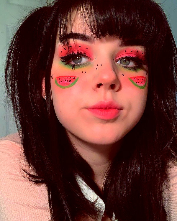 yeahimcaroline instagram image archive image