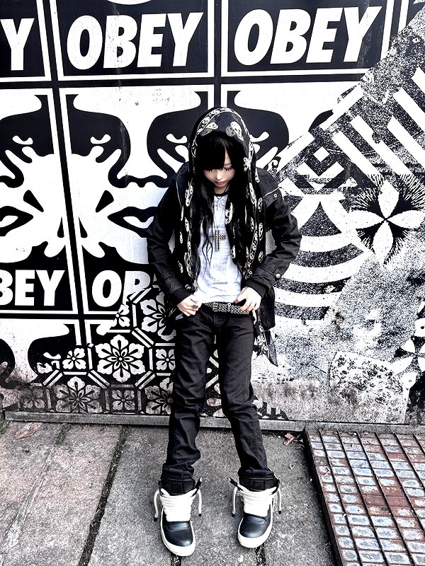 9unxx7 instagram image archive image