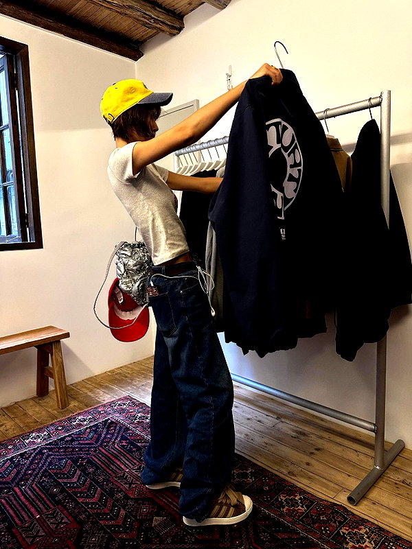 ll.lu1s instagram image archive image