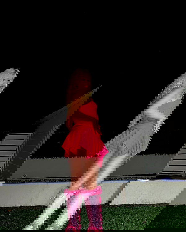 ormosheee ormosheee archive image