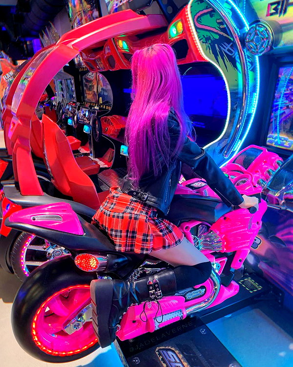 jadelaverne instagram image archive image