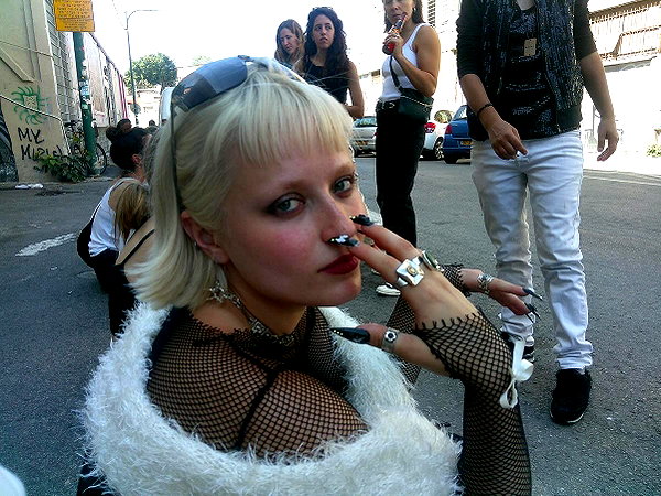 roni_roth instagram image archive image