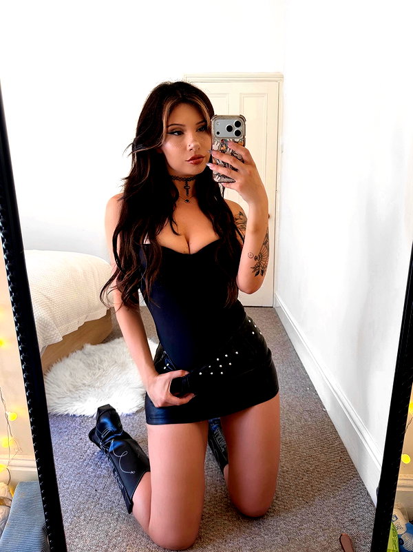 cherrycatxox instagram image archive image