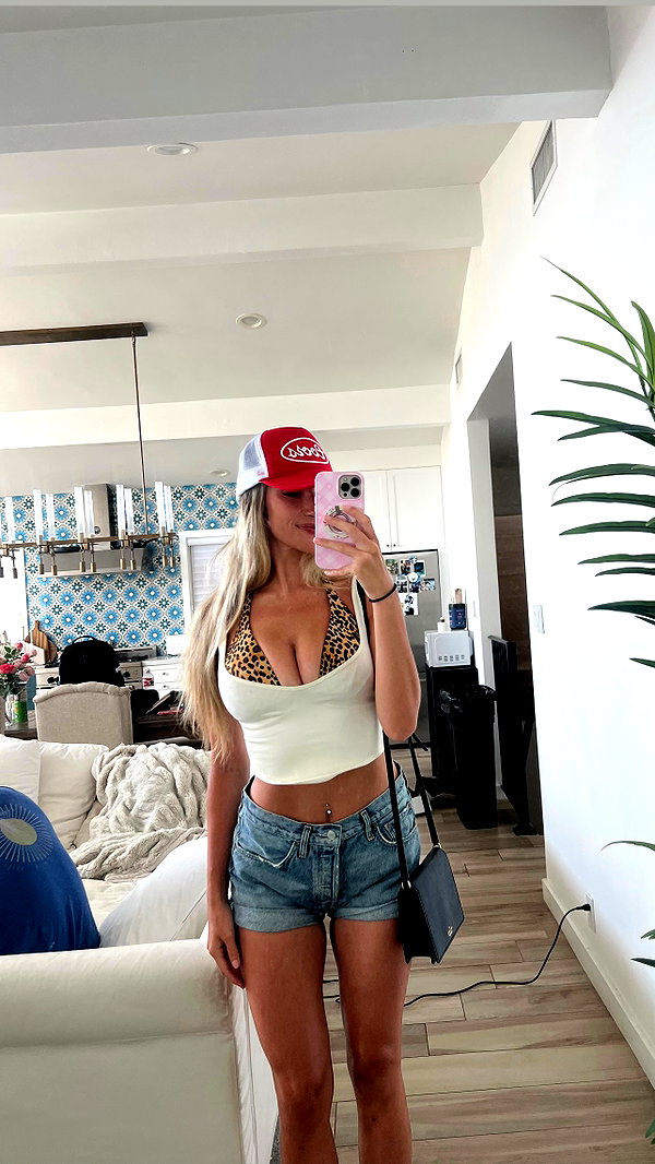 kaylasimmmons instagram image archive image