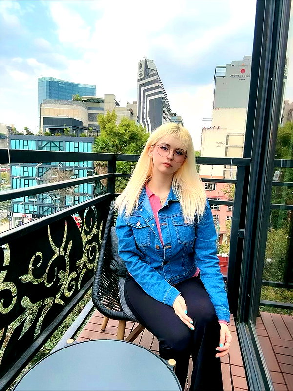 luly1980s instagram image archive image