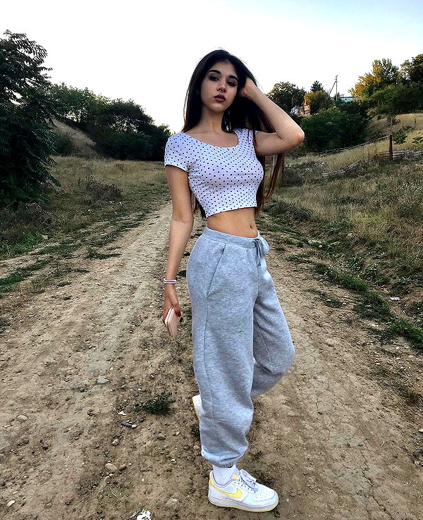 owlydiaa instagram image archive image