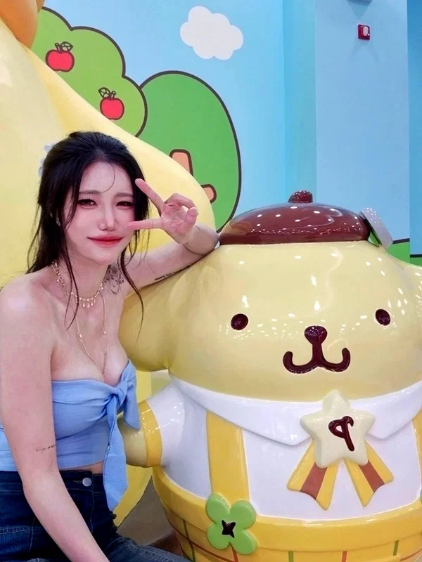 bora__look instagram image archive image