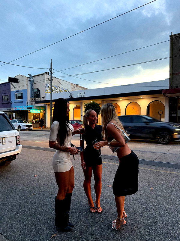 allieauton instagram image archive image