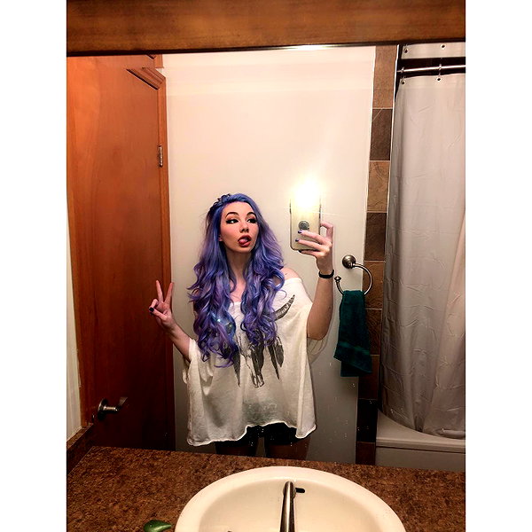 danielle.mercedie instagram image archive image