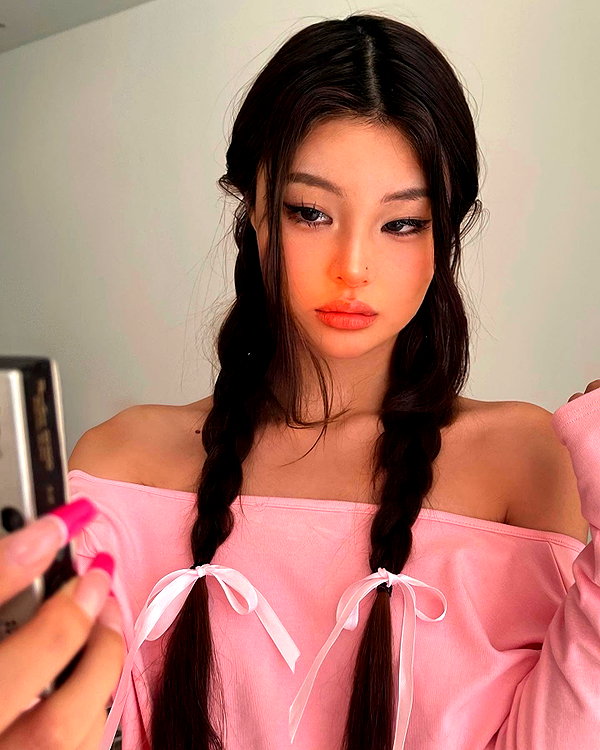 ll.lu1s instagram image archive image