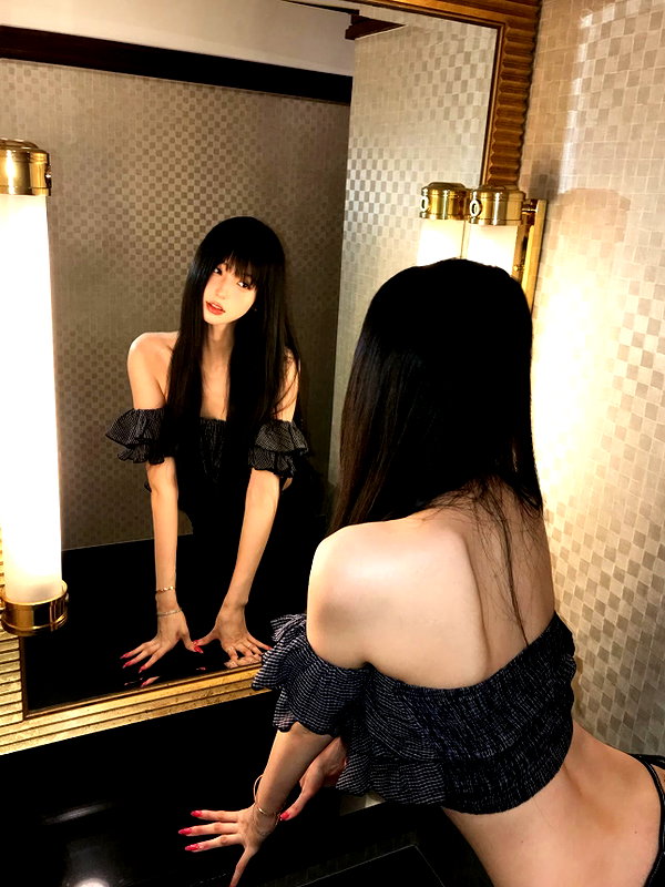 fair_mua instagram image archive image