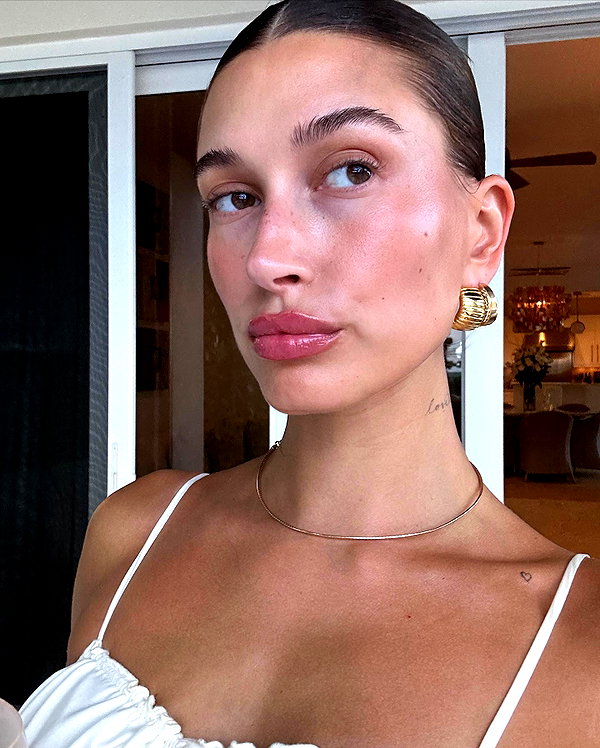 haileybieber instagram image archive image