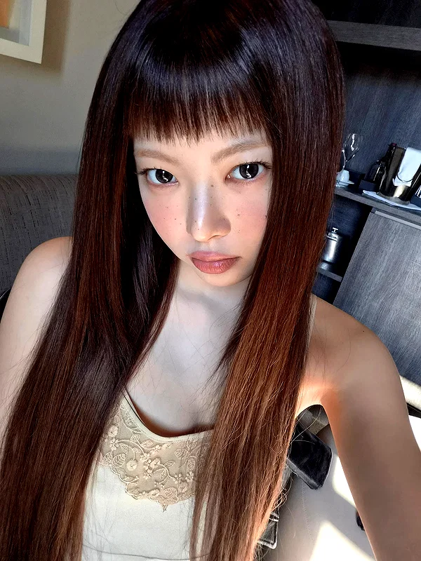 hhh.e_c.v instagram image archive image