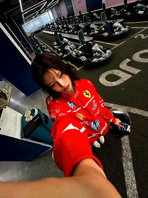 ll.lu1s instagram image archive image