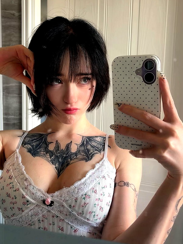 berserkl0ver instagram image archive image