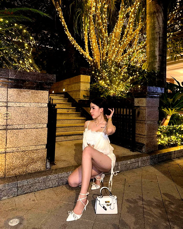 lyhythuedoxinh instagram image archive image