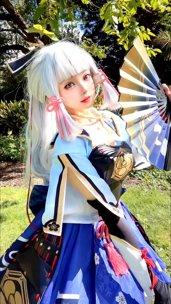 gallery_cosplayer instagram image archive image