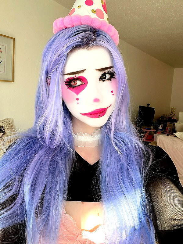 danielle.mercedie instagram image archive image