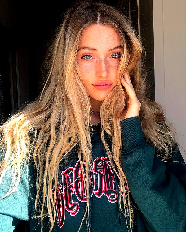 chelsnamsayin instagram image archive image
