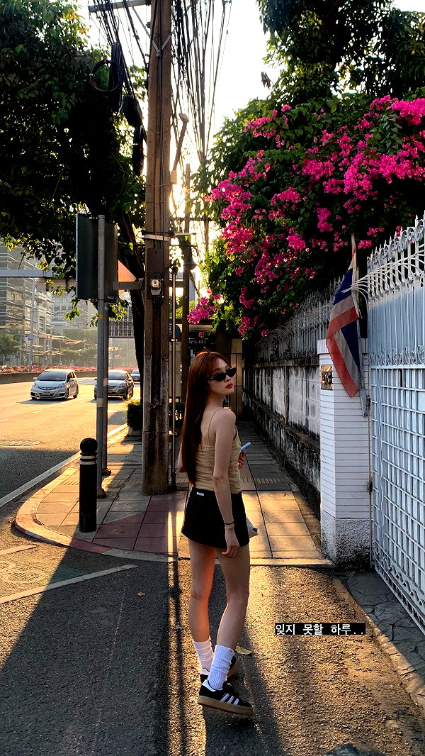Archived image from @rimjunhee on Instagram