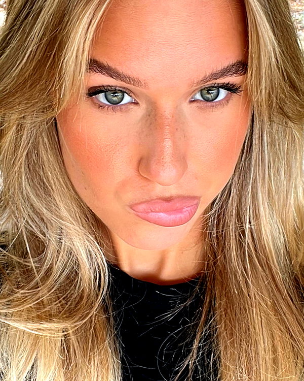 sophiebatzloff instagram image archive image