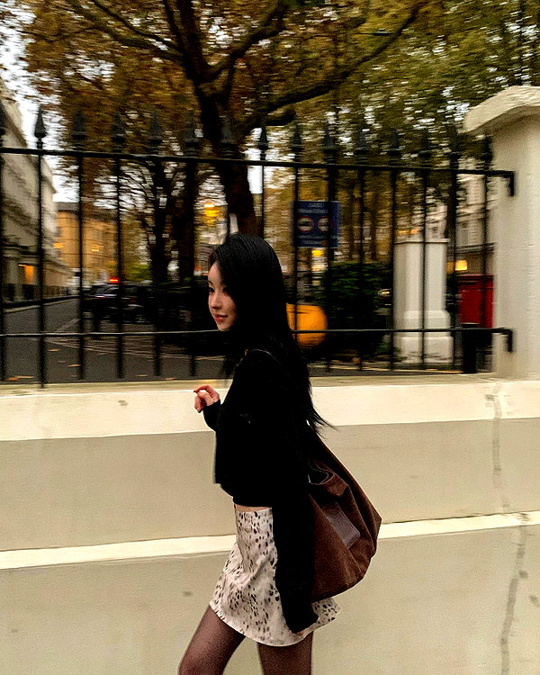 daxbin instagram image archive image