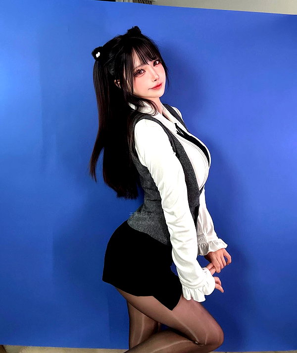 erokochiba instagram image archive image
