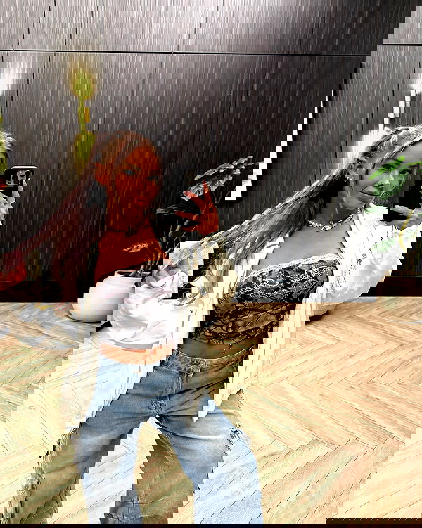 itshayleydavies itshayleydavies archive image