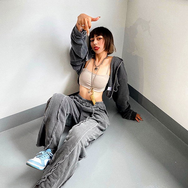 badthingalwaysg instagram image archive image