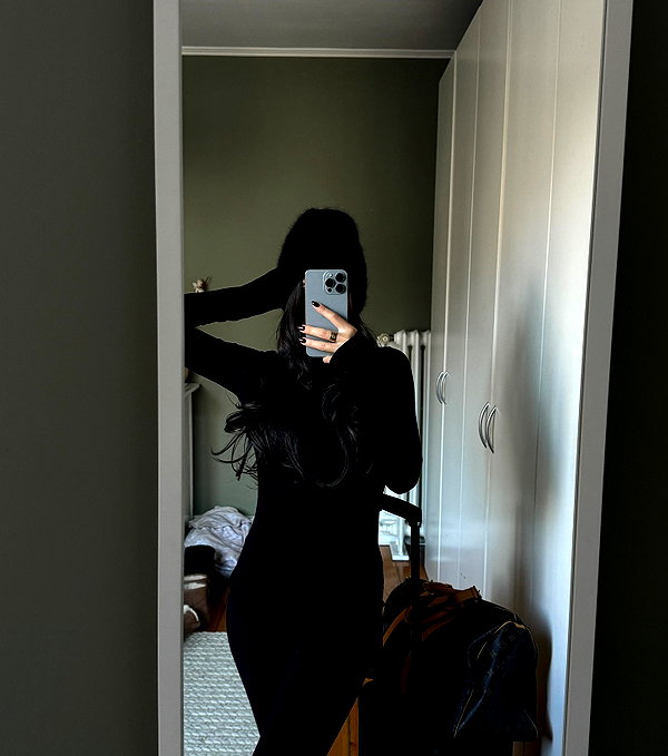 zoeliss instagram image archive image