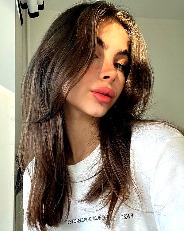 baddiesessence instagram image archive image