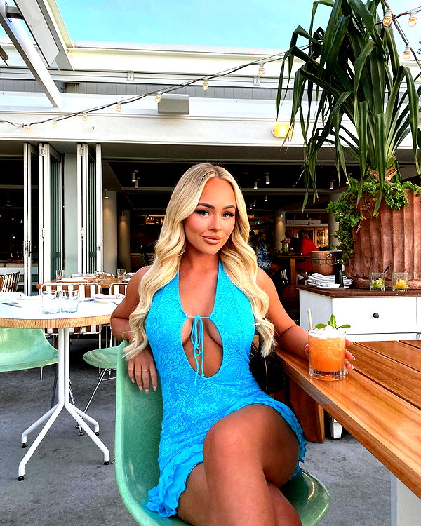 allieauton instagram image archive image
