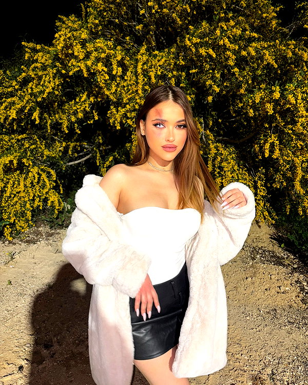 hodaya_glam12 instagram image archive image