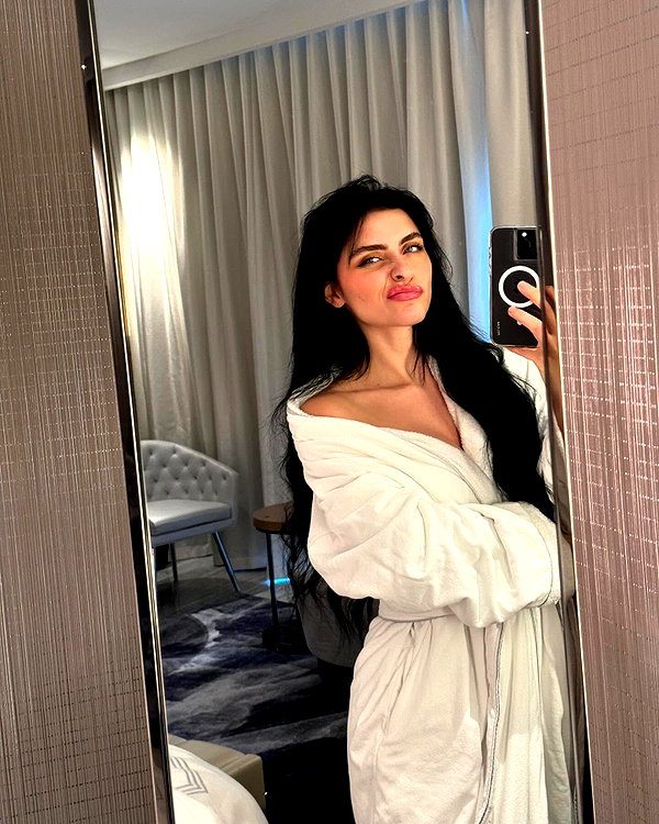 laurenhamden instagram image archive image