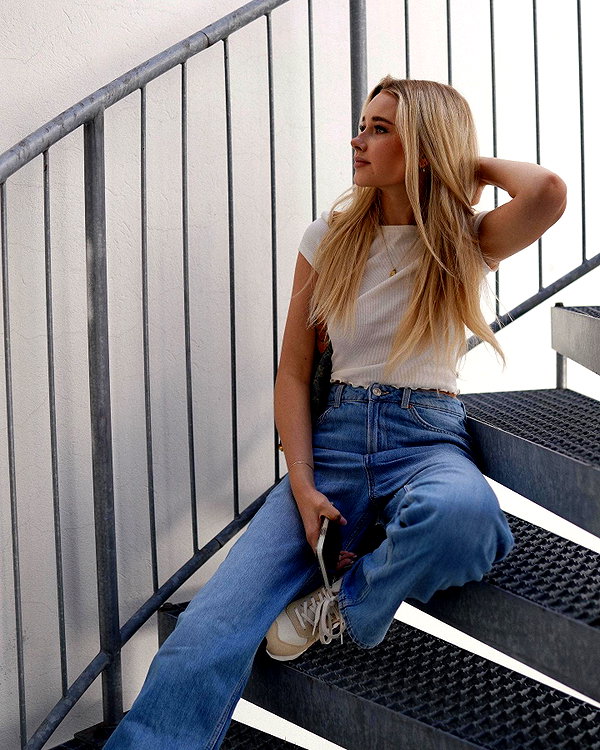 lilih instagram image archive image